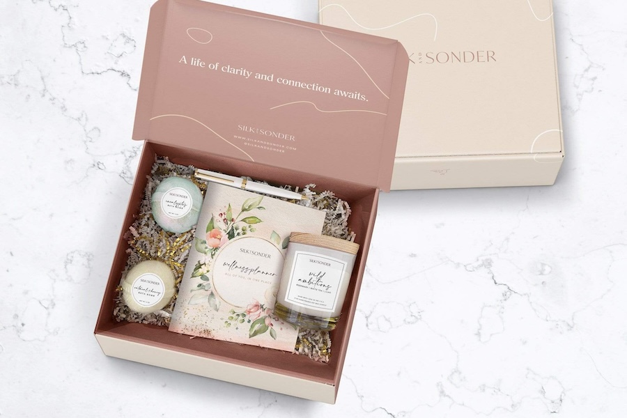 one-cool-thing:-the-self-care-gift-box-thats-perfect-for-moms